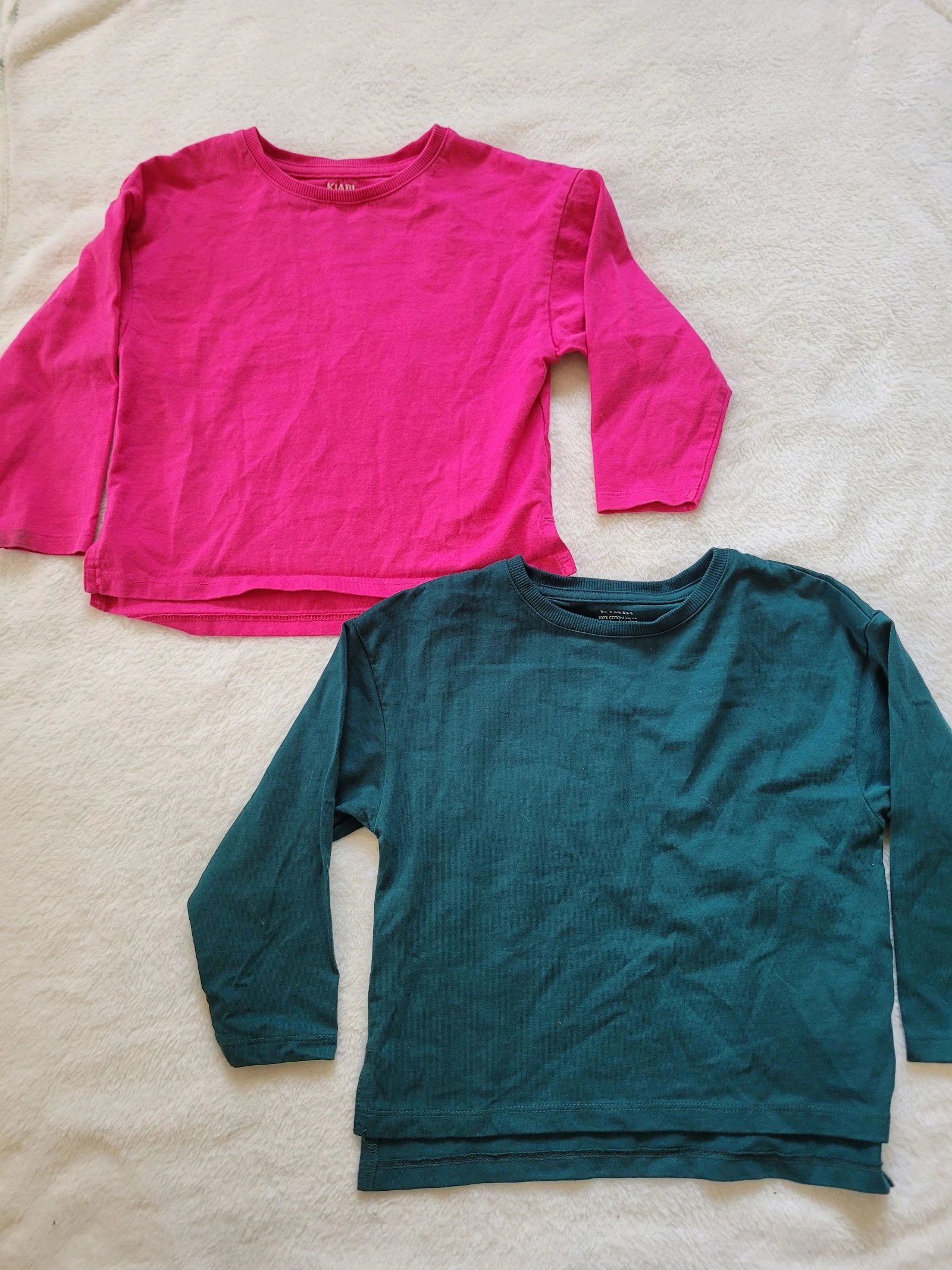 Deux t-shirt manches longues neufs kiabi 3ans